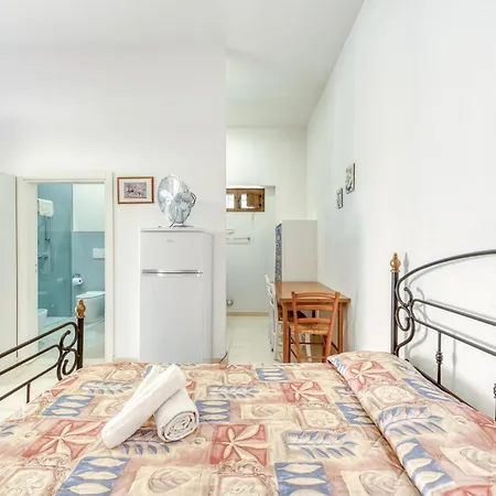 Le Colonie - Pescoluse Agroturismo *