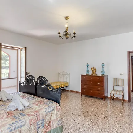 Le Colonie - Pescoluse